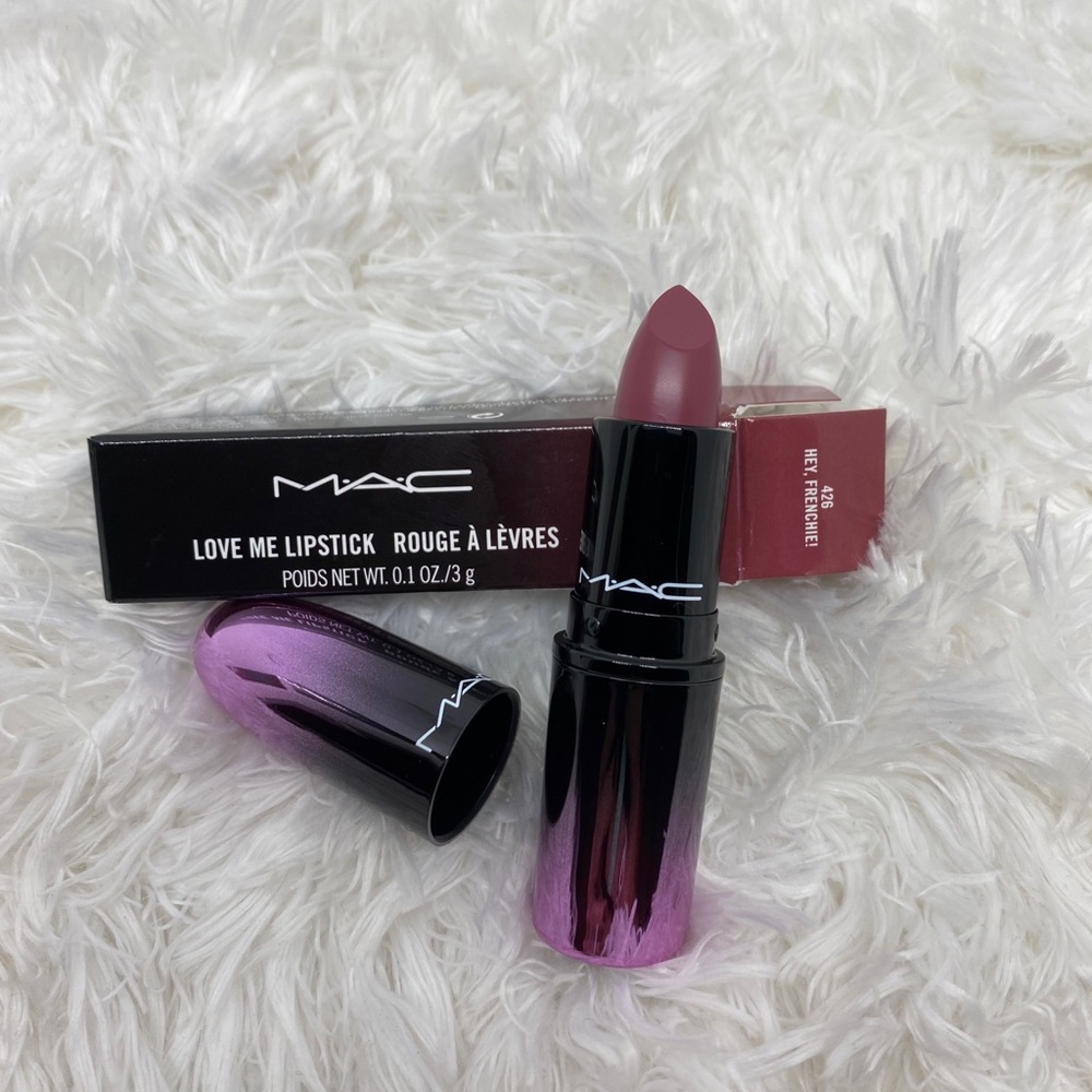 MAC Love Me Lipstick